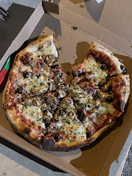 Photo n°6 de Point Pizza à Puget-sur-Argens ()