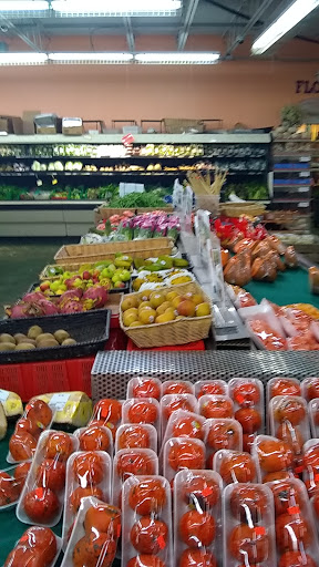 Produce Market «Golden Farm Market», reviews and photos, 6902 U.S. 9, Howell, NJ 07731, USA