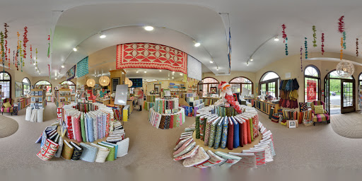 Quilt Shop «Gossypium Quilt Shop», reviews and photos, 355 NW Gilman Blvd #102, Issaquah, WA 98027, USA