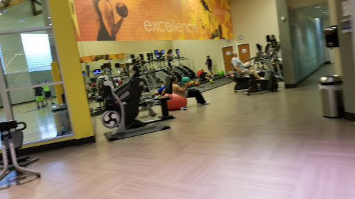 Gym «LA Fitness», reviews and photos, 21970 NW Imbrie Dr, Hillsboro, OR 97124, USA