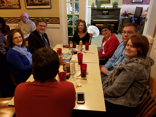 Shopping Mall «Fairfield Shopping Center», reviews and photos, 5322 Lord Dunmore Ct, Virginia Beach, VA 23464, USA