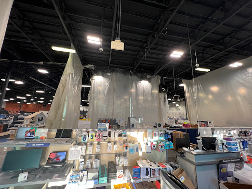 Electronics Store «Best Buy», reviews and photos, 390 N Moorpark Rd, Thousand Oaks, CA 91360, USA