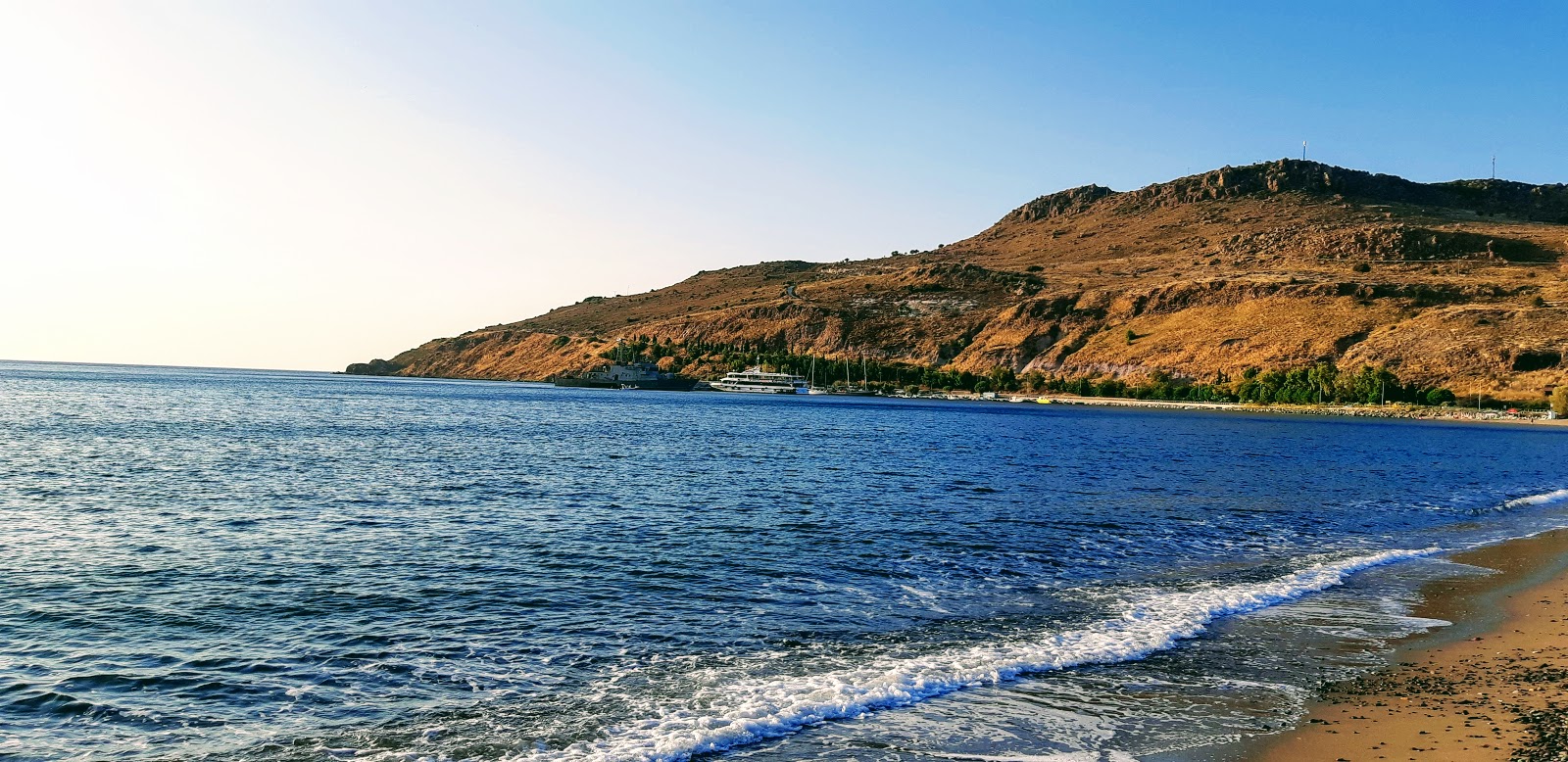 Paralia Ampelia'in fotoğrafı geniş ile birlikte