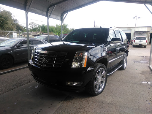 Used Car Dealer «2920 Western Auto», reviews and photos, 8906 Airline Dr, Houston, TX 77037, USA