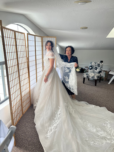 Bridal Shop «ELEGANT TAILORING AND BRIDAL», reviews and photos, 103 Serra Way, Milpitas, CA 95035, USA