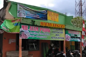 Mi Ayam Pojok Pak Ponijan image