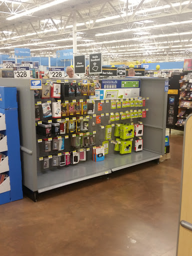 Department Store «Walmart Supercenter», reviews and photos, 3200 John A Williams Blvd, Bedford, IN 47421, USA