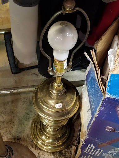 Antique Store «Englishtown Antiques & Used», reviews and photos, 42 Main St, Englishtown, NJ 07726, USA