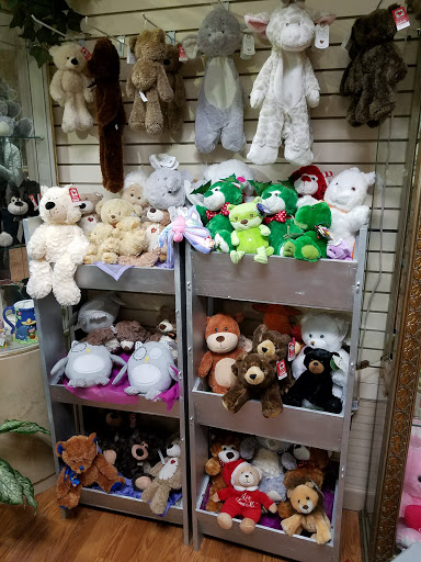 Florist «Happiness is... The Little Flower Shop», reviews and photos, 39277 Grand River Ave, Farmington Hills, MI 48335, USA