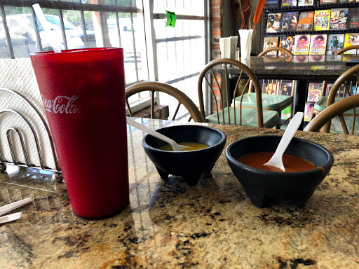 Mexican Grocery Store «La Moncada-Tienda y Taqueria», reviews and photos, 1510 E Park Ave, Valdosta, GA 31602, USA