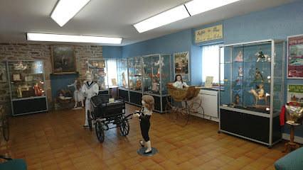 Point I et Musée des Passions et des Ailes
