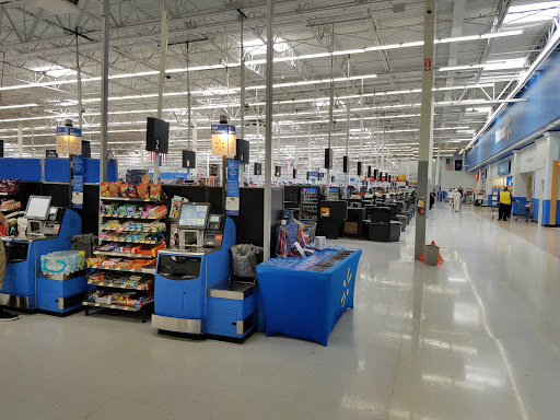 Department Store «Walmart Supercenter», reviews and photos, 30729 Lyon Center Dr, New Hudson, MI 48165, USA