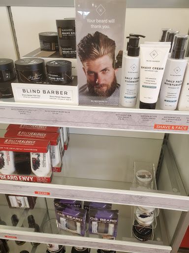 Hair Salon «Ulta Beauty», reviews and photos, 105 West Bridge St, Homestead, PA 15160, USA