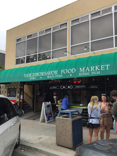 Grocery Store «Neighbor-Saver Market», reviews and photos, 2144 Avenida De La Playa, La Jolla, CA 92037, USA