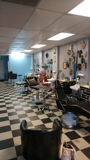 Tattoo Shop «InkSylum Tattoo», reviews and photos, 1726 S Chambers Rd, Aurora, CO 80017, USA