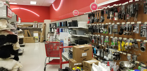 Department Store «Target», reviews and photos, 26650 Ford Rd, Dearborn Heights, MI 48127, USA