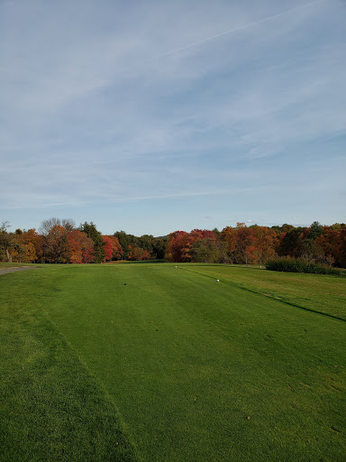 Golf Course «Simsbury Farms Golf Course», reviews and photos, 100 Old Farms Rd, Simsbury, CT 06070, USA