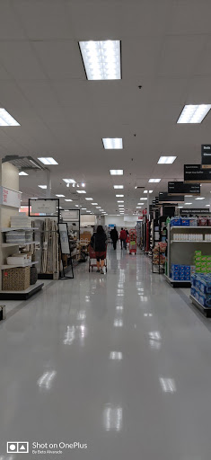 Department Store «Target», reviews and photos, 2295 SE Tualatin Valley Hwy, Hillsboro, OR 97123, USA