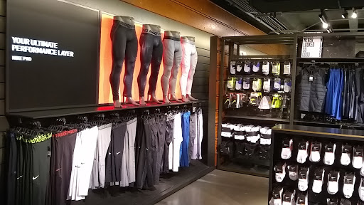 Clothing Store «Nike Portland», reviews and photos, 638 SW 5th Ave, Portland, OR 97201, USA