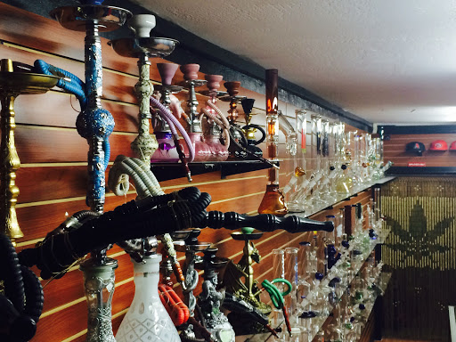 Tobacco Shop «In The Cut Smoke Shop», reviews and photos, 1424 N 32nd St, Phoenix, AZ 85008, USA