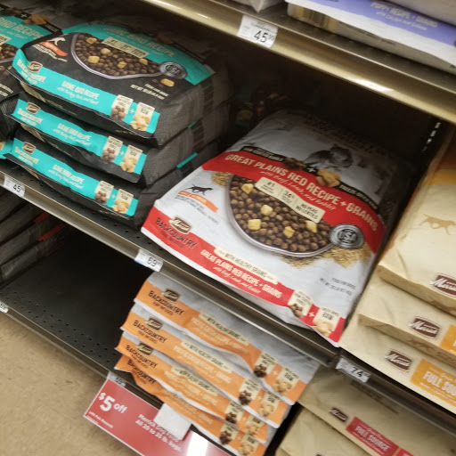 Pet Supply Store «Petco Animal Supplies», reviews and photos, 1350 S Ironton St #120, Aurora, CO 80012, USA