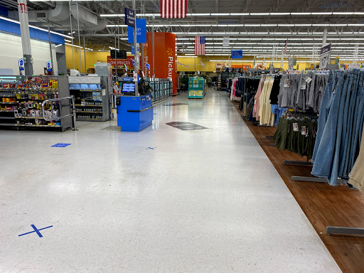 Department Store «Walmart Supercenter», reviews and photos, 516 School House Rd, Kennett Square, PA 19348, USA