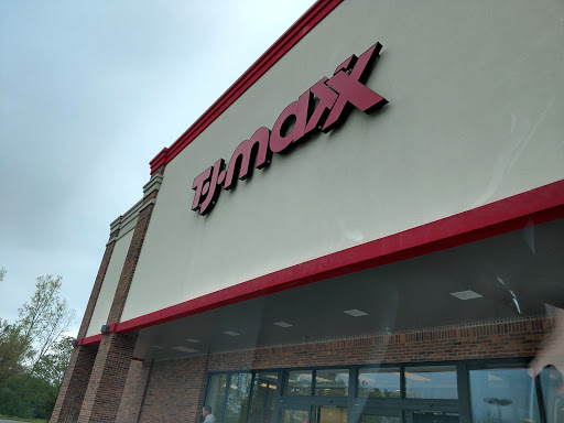 Department Store «T.J. Maxx», reviews and photos, 1965 N Canton Center Rd, Canton, MI 48187, USA