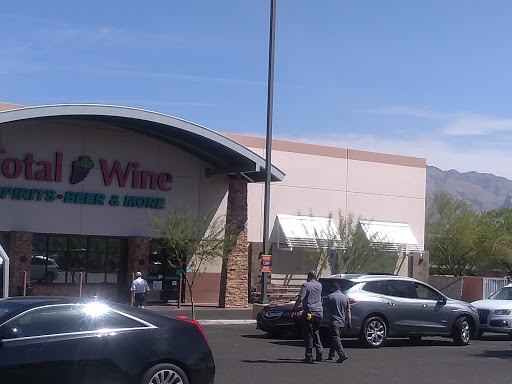 Wine Store «Total Wine & More», reviews and photos, 4370 N Oracle Rd, Tucson, AZ 85705, USA