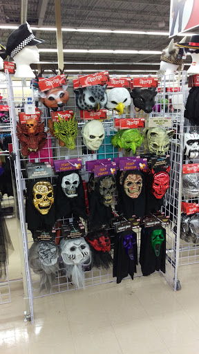 Thrift Store «Savers», reviews and photos, 1920 Zumbehl Rd, St Charles, MO 63303, USA