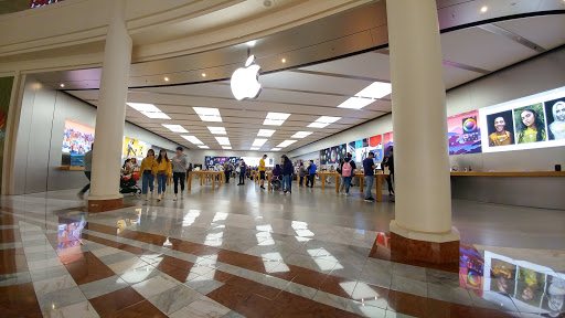 Computer Store «Apple Stonestown», reviews and photos, 3251 20th Ave, San Francisco, CA 94132, USA