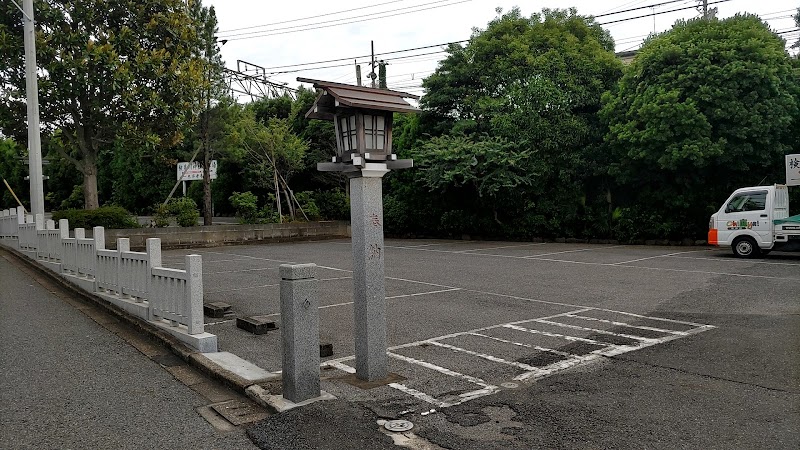 検見川神社駐車場