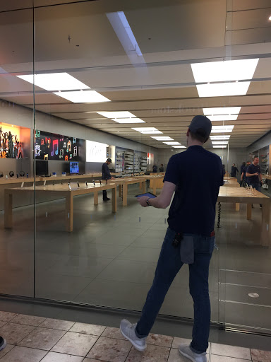 Computer Store «Apple Southcenter», reviews and photos, 801 Southcenter Mall, Tukwila, WA 98188, USA