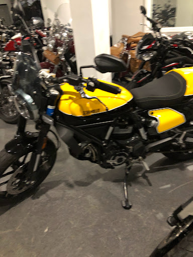 Motorcycle Dealer «Triumph of Westchester», reviews and photos, 512 Tarrytown Rd, White Plains, NY 10607, USA