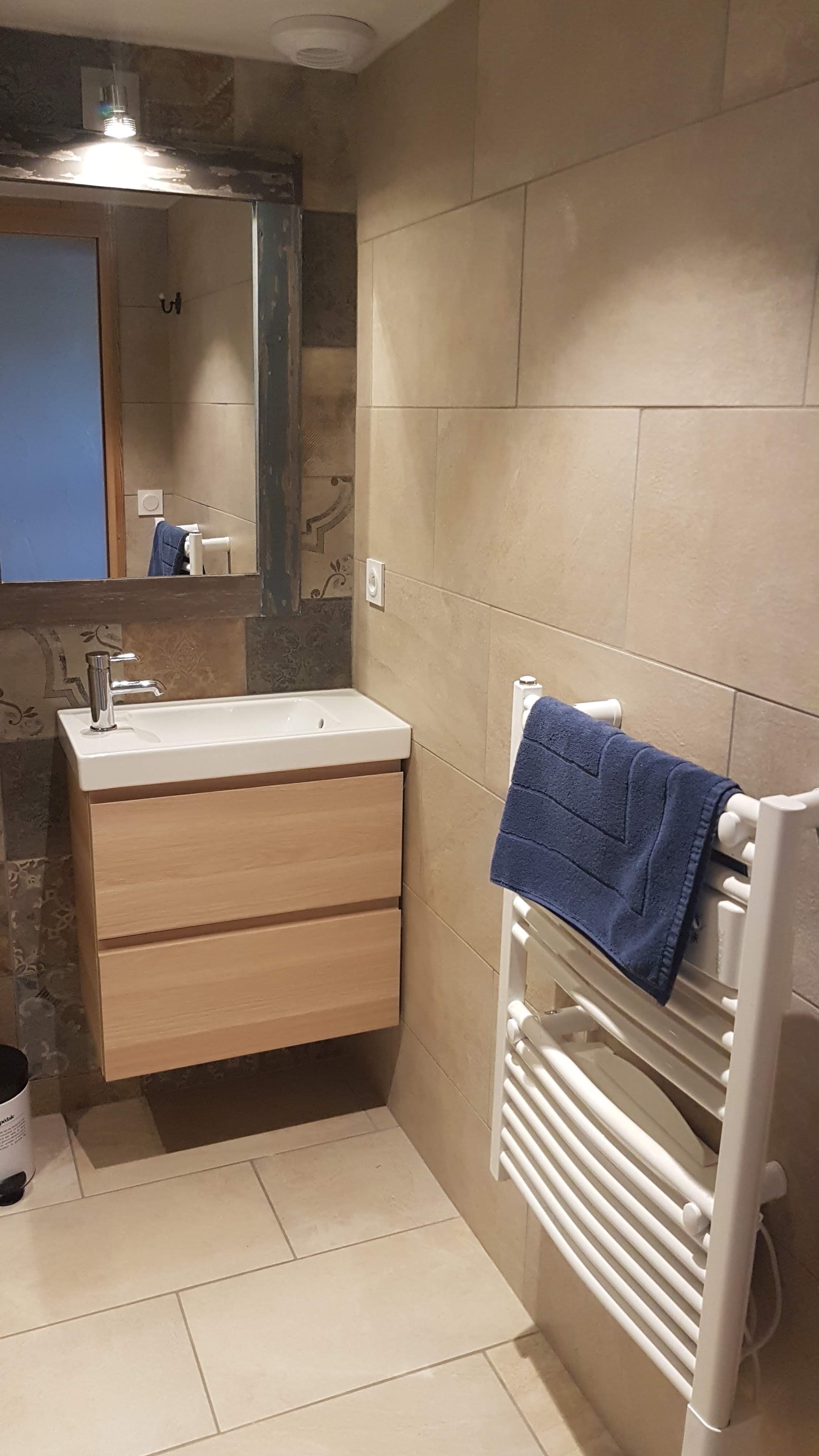 Photo n° 46 de l'avis de DOMINIQUE.E fait le 27/03/2019 à 09:49
