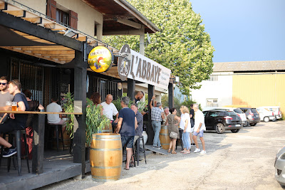 L'abbaye - Bar et Cave à Bière à La Fare-les-Oliviers