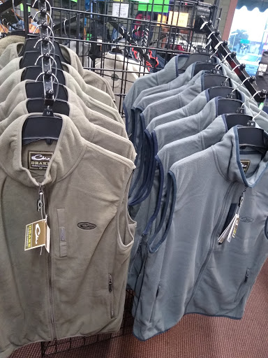 Outdoor Sports Store «Wiley Outdoor Sports», reviews and photos, 1820 6th Ave SE # U, Decatur, AL 35601, USA