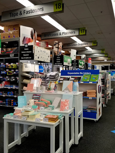 Office Supply Store «Staples», reviews and photos, 2352 Shattuck Ave, Berkeley, CA 94704, USA