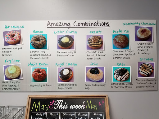 Donut Shop «Amazing Glazed», reviews and photos, 321 Johnstown Rd, Chesapeake, VA 23322, USA