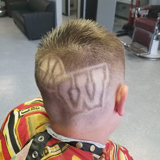 Barber Shop «Elite Barber Shop», reviews and photos, 51 New Orleans Rd #1b, Hilton Head Island, SC 29928, USA