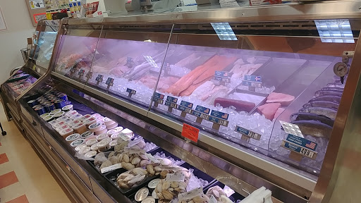 Grocery Store «Market Basket», reviews and photos, 352 W Center St, West Bridgewater, MA 02378, USA