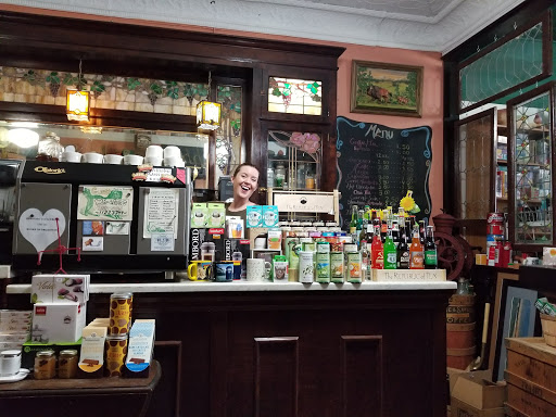 Book Store «Books On Broadway», reviews and photos, 12 W Broadway, Williston, ND 58801, USA