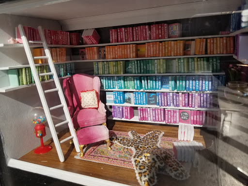 Book Store «Little Shop of Stories», reviews and photos, 133 E Court Square # A, Decatur, GA 30030, USA