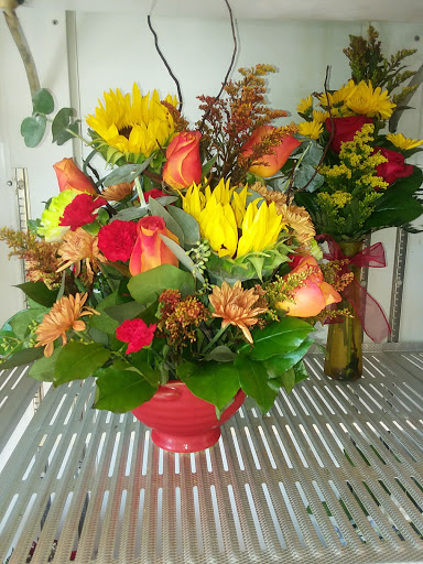 Florist «Send Your Love Flowers & Balloons», reviews and photos, 1417 SW Military Dr, San Antonio, TX 78221, USA