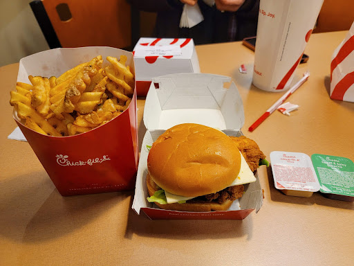 Fast Food Restaurant «Chick-fil-A», reviews and photos, 156 Federal Rd, Brookfield, CT 06804, USA