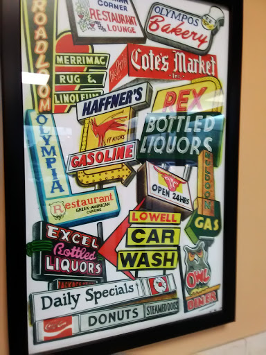 Donut Shop «Top Donut», reviews and photos, 700 Aiken St, Lowell, MA 01850, USA