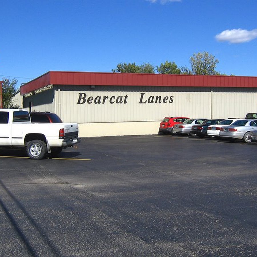 Bearcat Lanes & Lounge