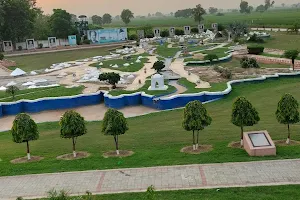 Wagah Border Park image