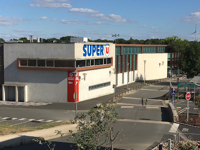 Super U et Drive à Champdeniers