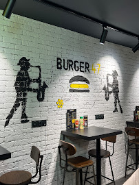 Atmosphère du Restaurant de hamburgers Burger 47 à Paris - n°7