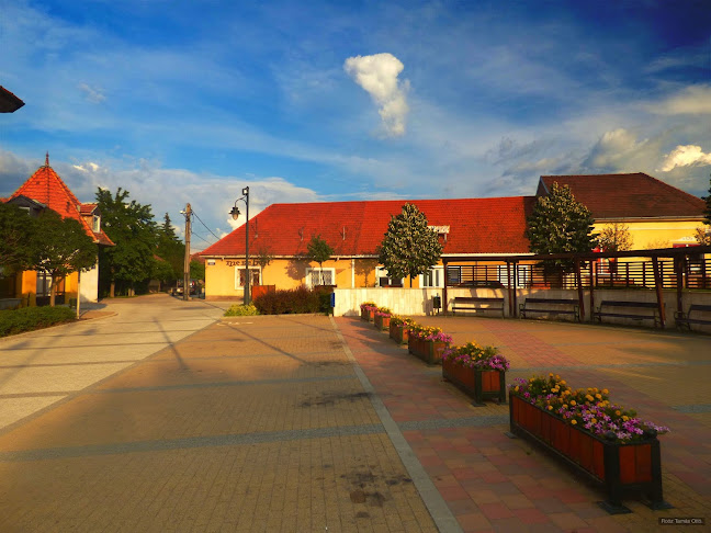 Értékelések erről a helyről: Pilisvörösvári Polgármesteri Hivatal, Pilisvörösvár - Munkaügyi hivatal